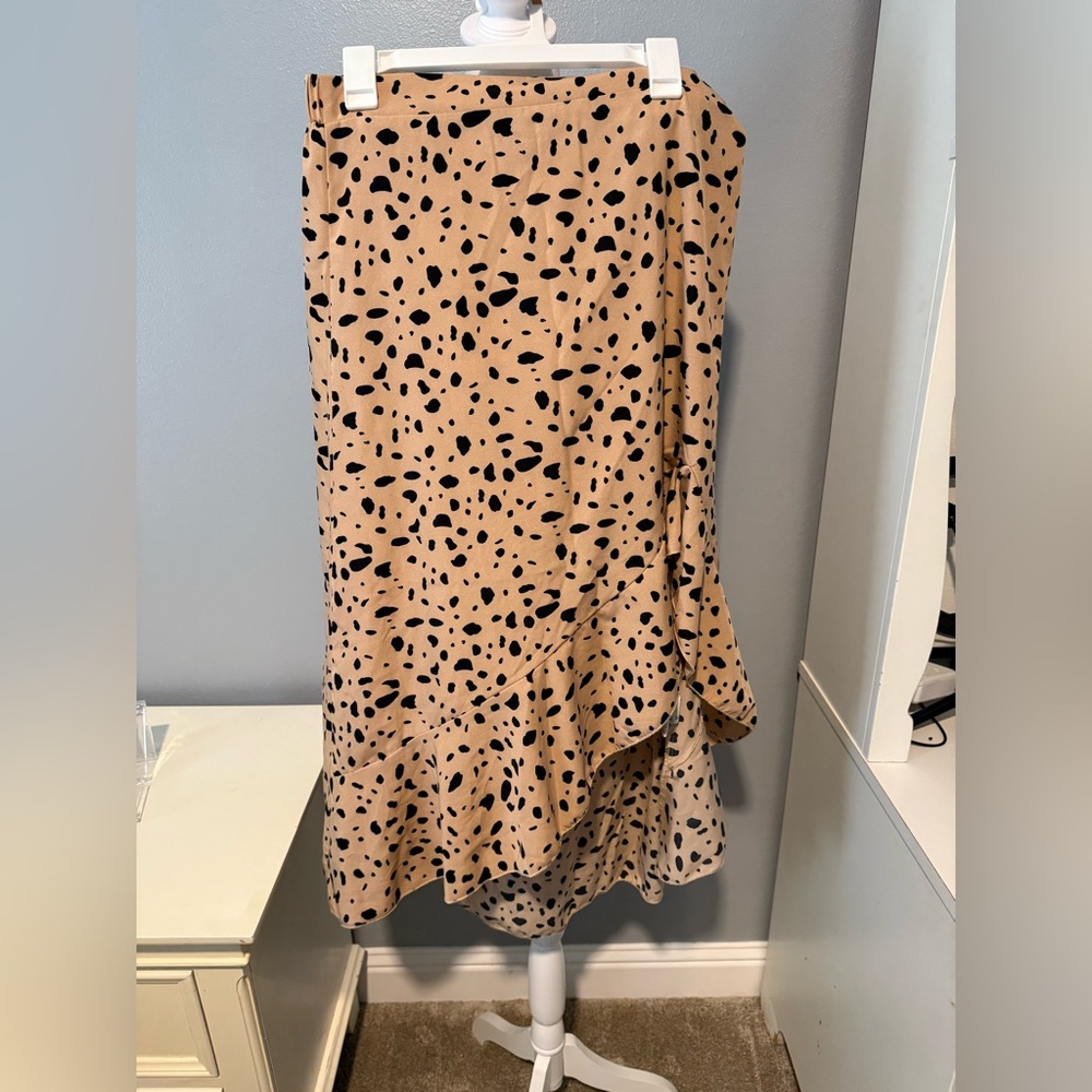 Leopard Print Midi Skirt